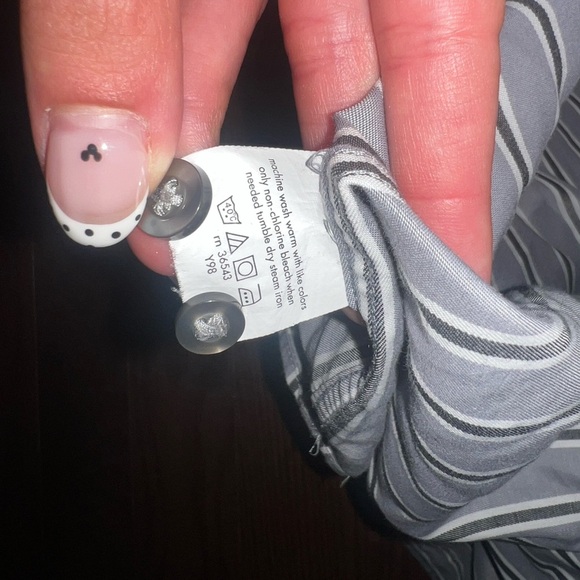 Men's Michael Kors Striped Gray Shirt Size 34/35 - Picture 3 of 7